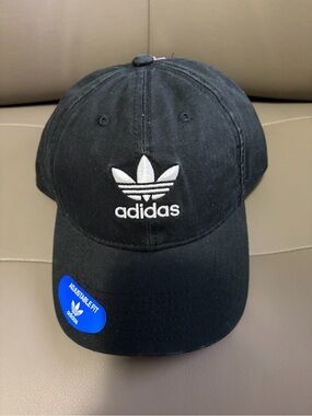 BNWT ADIDAS M ORIGINALS RELAXED STRAPBACK HAT CAP BLACK & WHITE #BH7137 OSFM